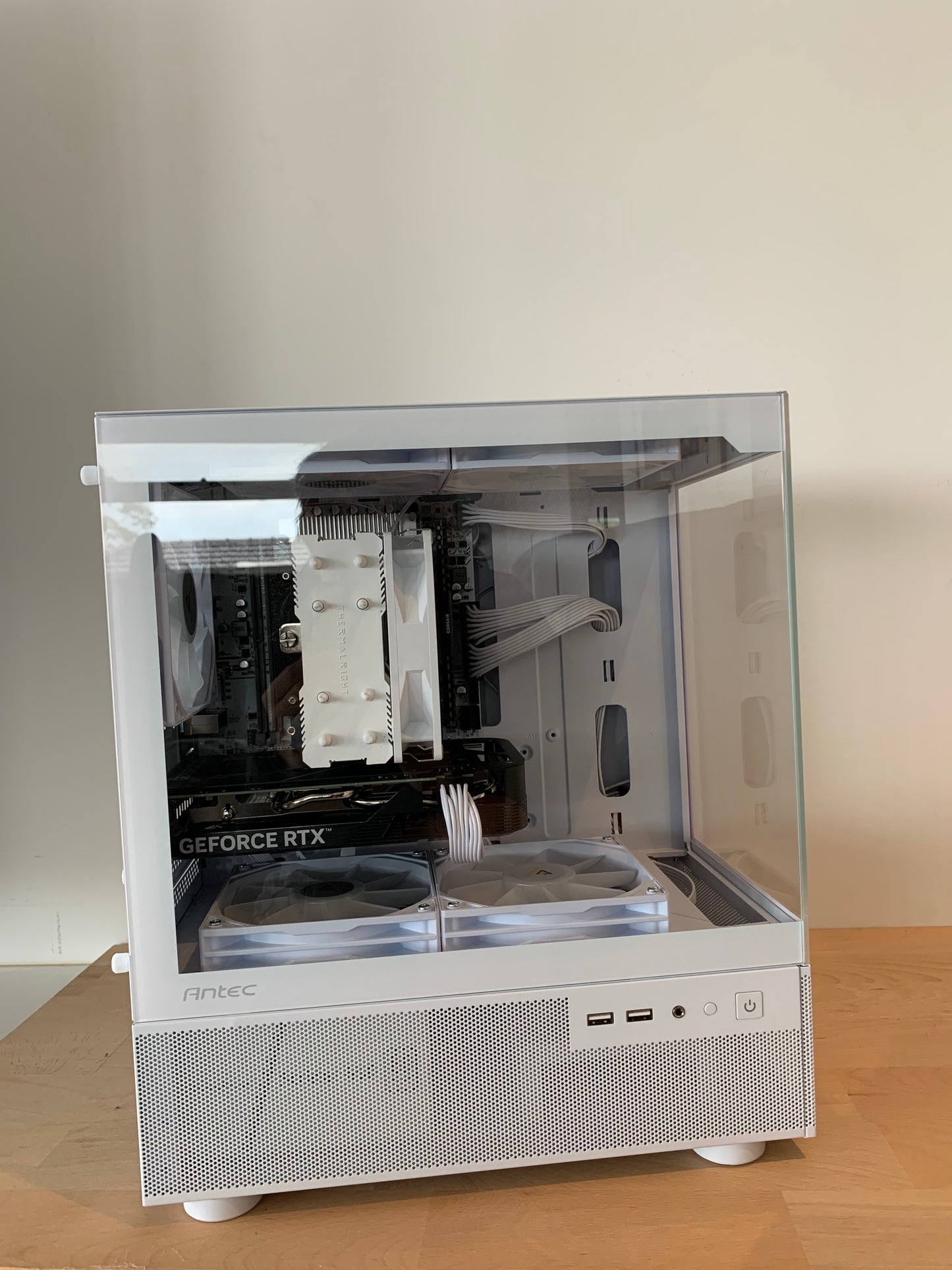 Sanctum Vision pro RGB